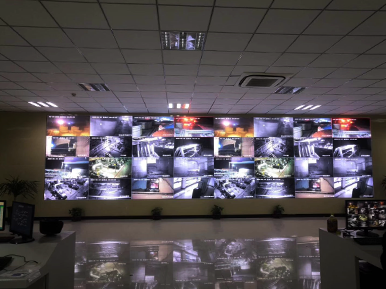 新疆超源化工中控室 / P1.83小间距显示屏